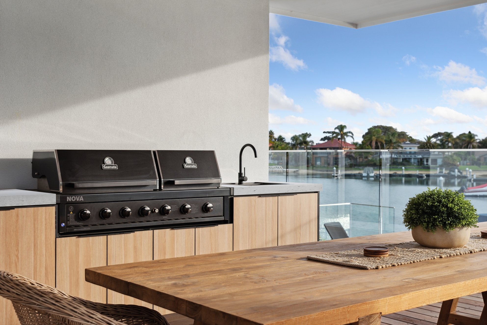 Outdoor kitchen packages clearance