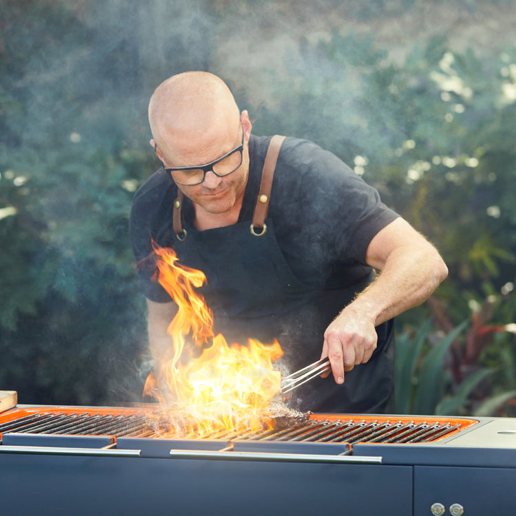 Everdure HUB Electric Ignition Charcoal Barbeque