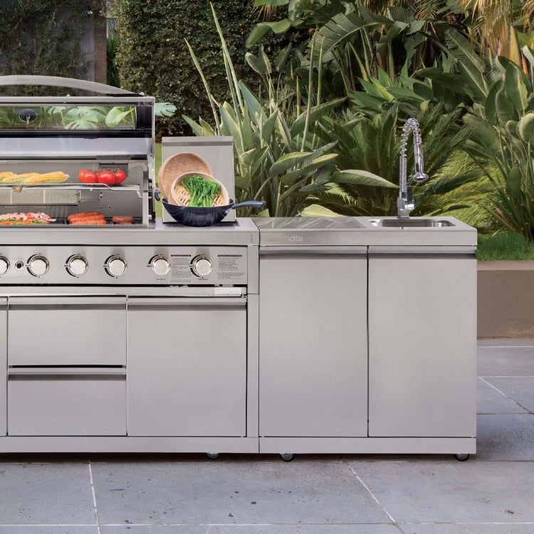 Gasmate Platinum III 6-Burner BBQ Kitchen